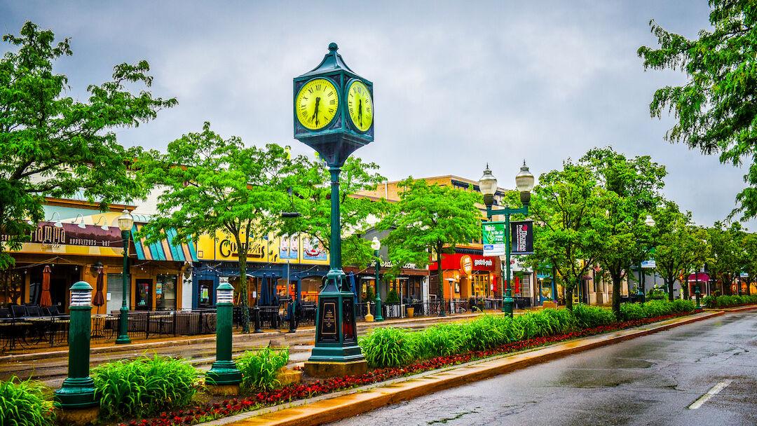 downtown plymouth image